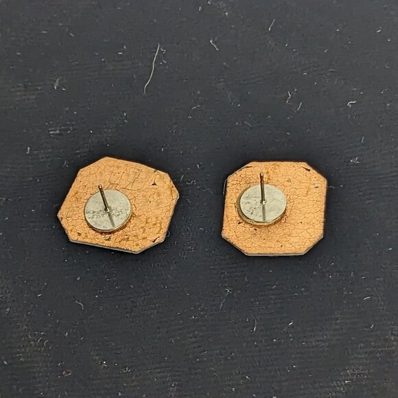 Vintage Sleeping Black Cat Earrings Posts Floral Picture Frame - Picture 2 of 4